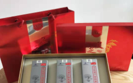 喝灵芝孢子粉拉黑便是排毒吗？